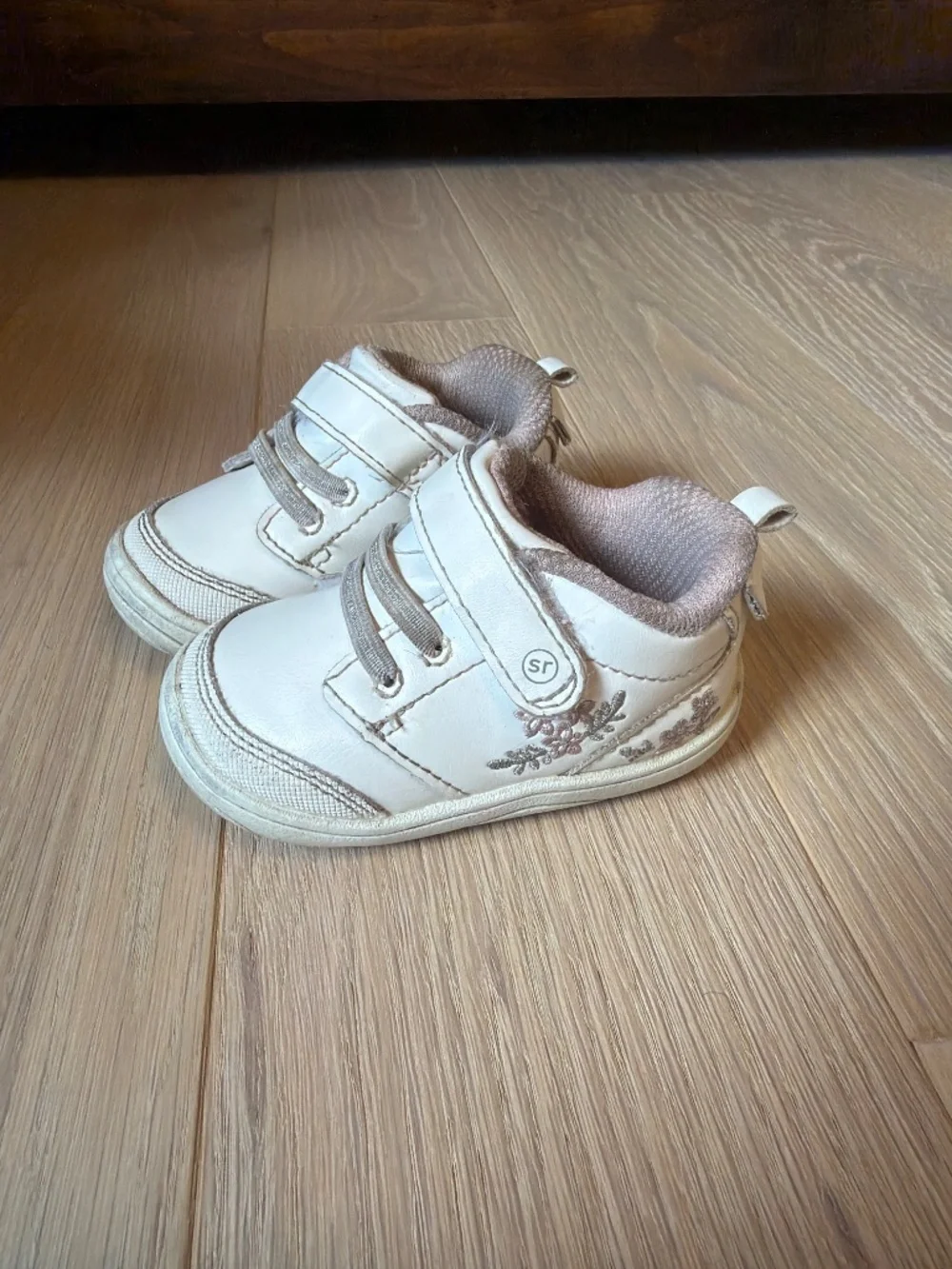Stride rite 360 baby girl shoes US4M